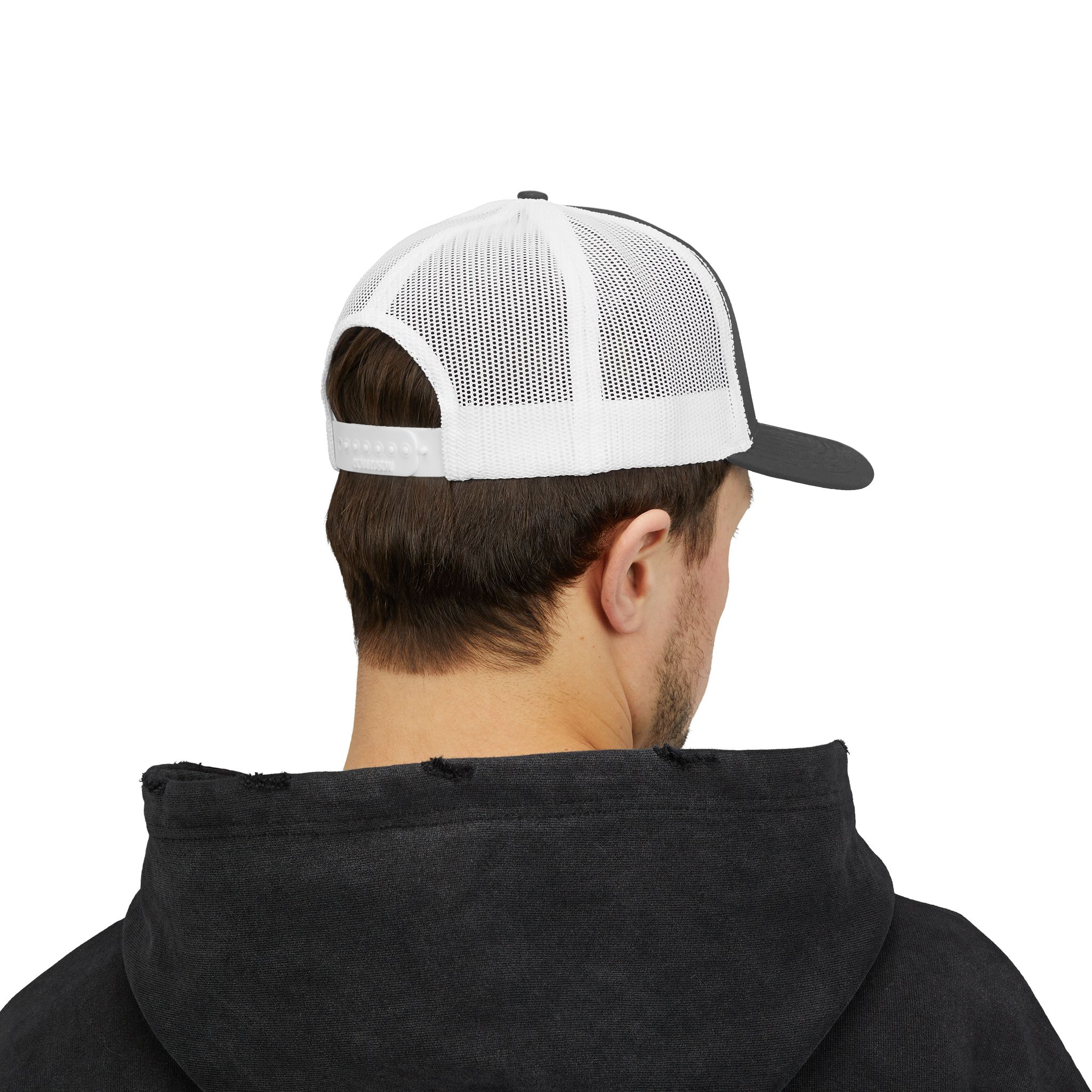 Snapback Trucker Cap - Versatile Style for Casual Outings and Adventures