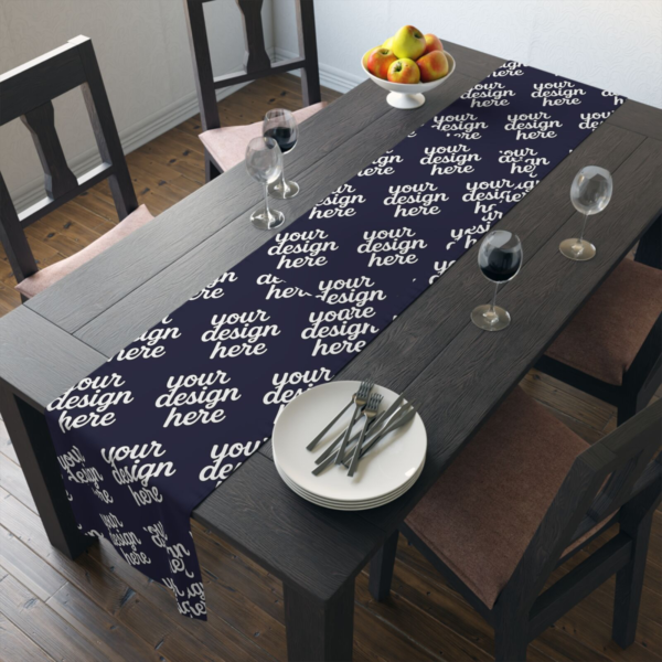 Table Runner — Elegant Dining Decor for Entertaining & Special Occasions